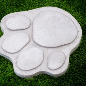 Paw Print Concrete Stepping Stone